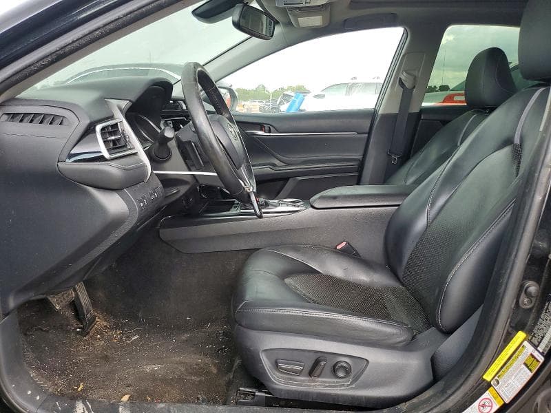 2018 TOYOTA CAMRY XSE 7
