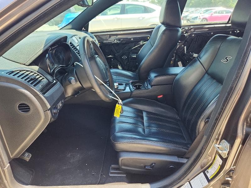 2023 CHRYSLER 300 S 7