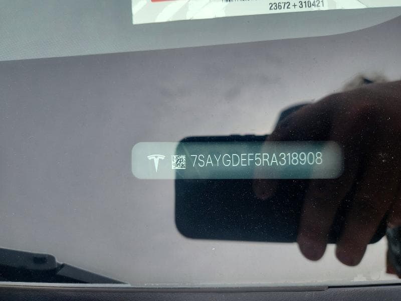 2024 TESLA MODEL Y 12