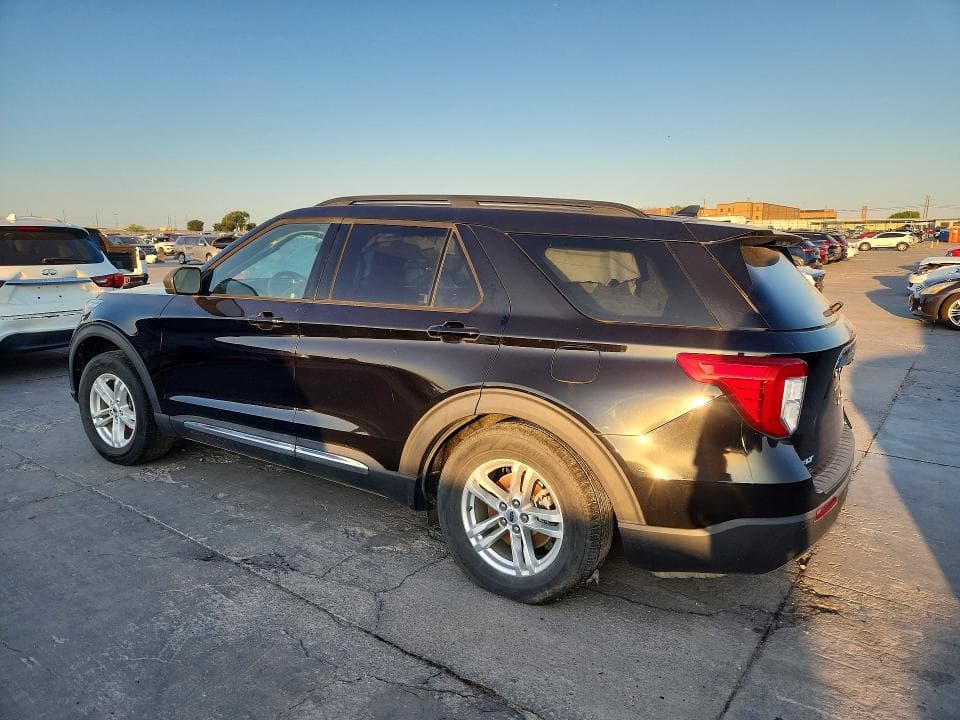 2020 FORD EXPLORER XLT 2