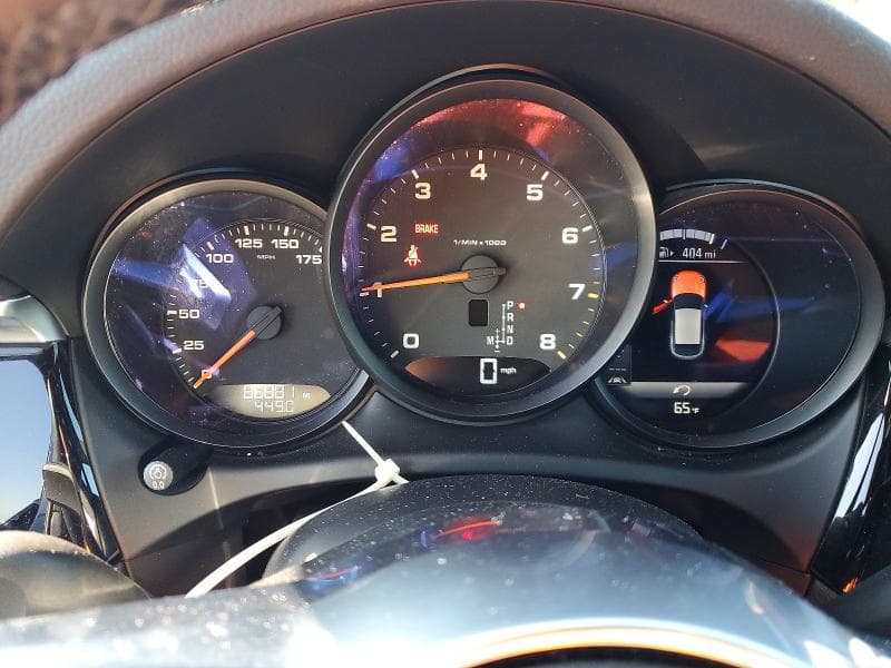 2019 PORSCHE MACAN 9