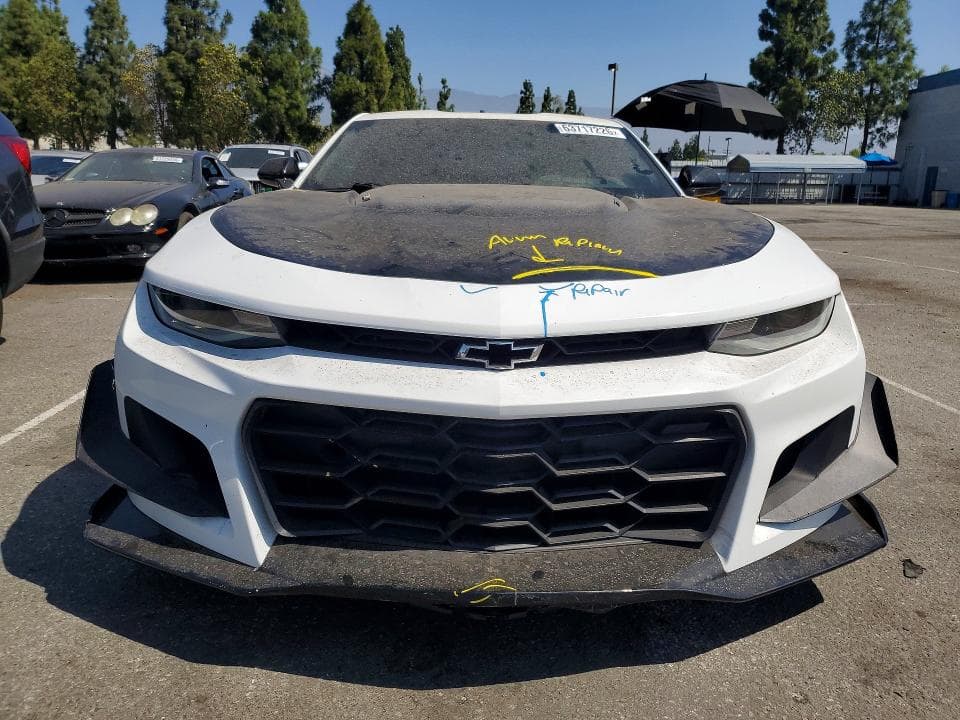 2019 CHEVROLET CAMARO ZL1 5