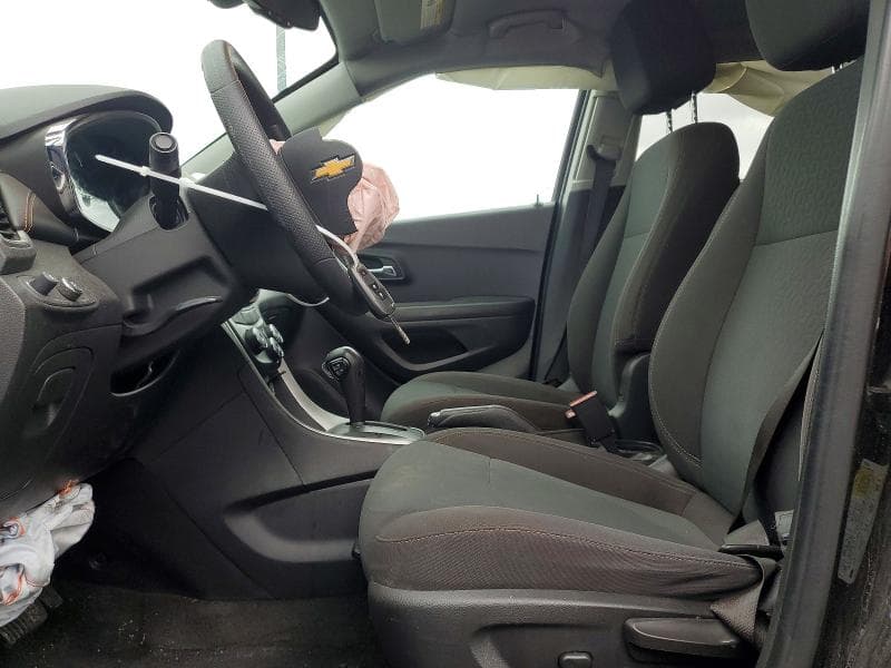 2021 CHEVROLET TRAX LS 7