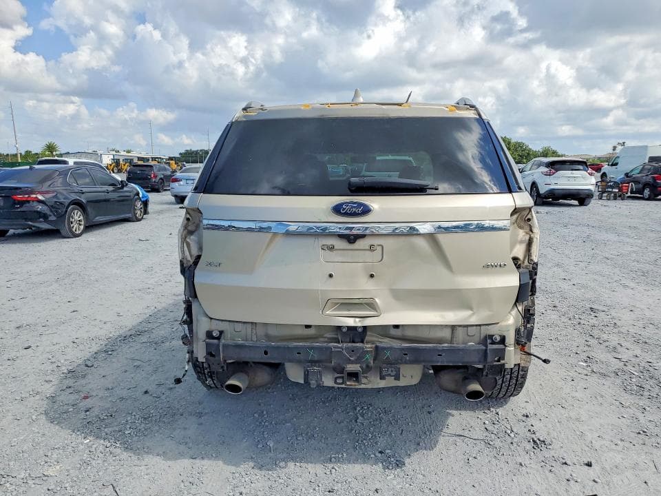 2017 FORD EXPLORER XLT 6