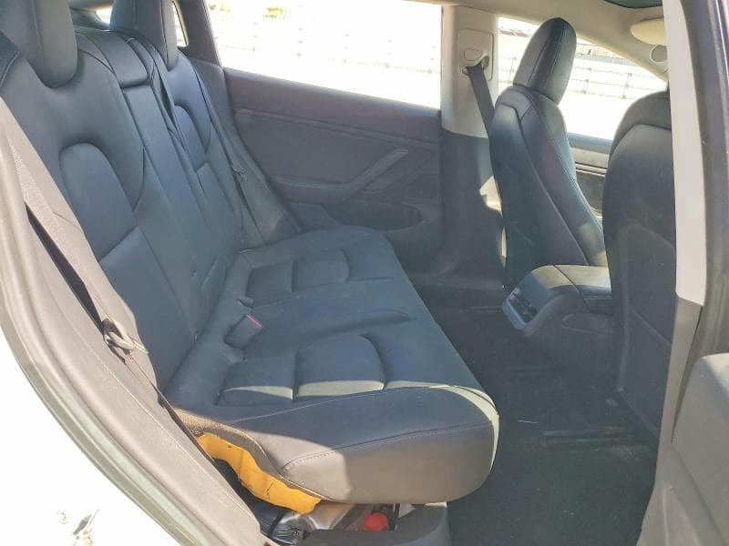 2019 TESLA MODEL 3 10