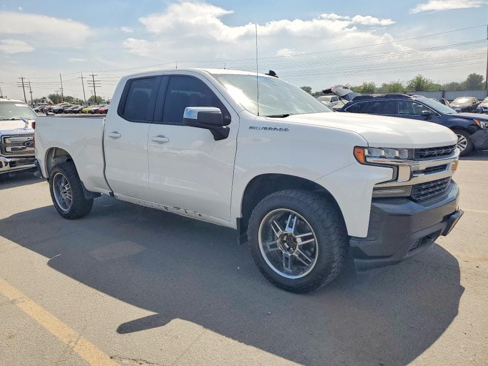 2020 CHEVROLET SILVERADO K1500 LT 4