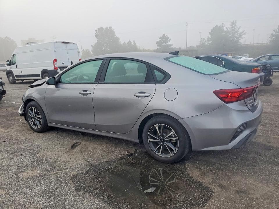 2024 KIA FORTE LXS 2