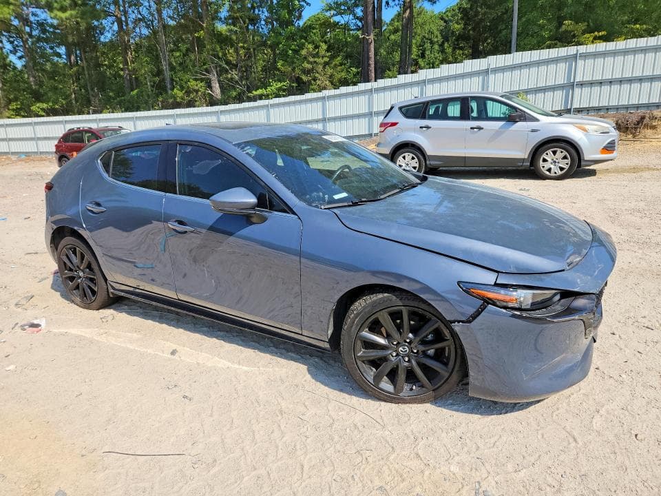 2021 MAZDA 3 PREMIUM 4