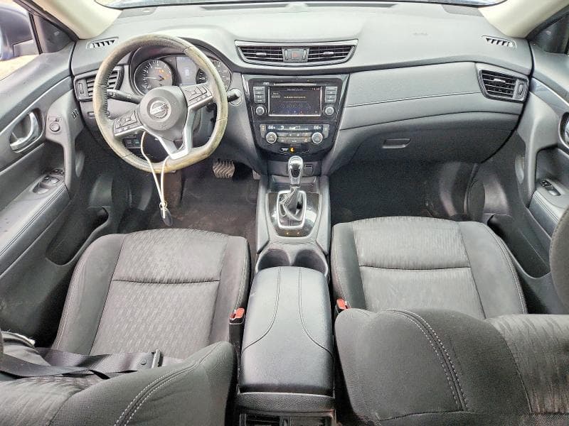 2018 NISSAN ROGUE SV 8