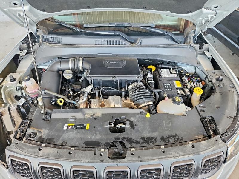2025 JEEP COMPASS TRAILHAWK 11