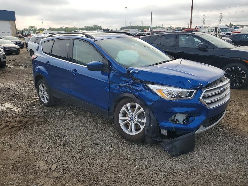2018 FORD ESCAPE SEL 4