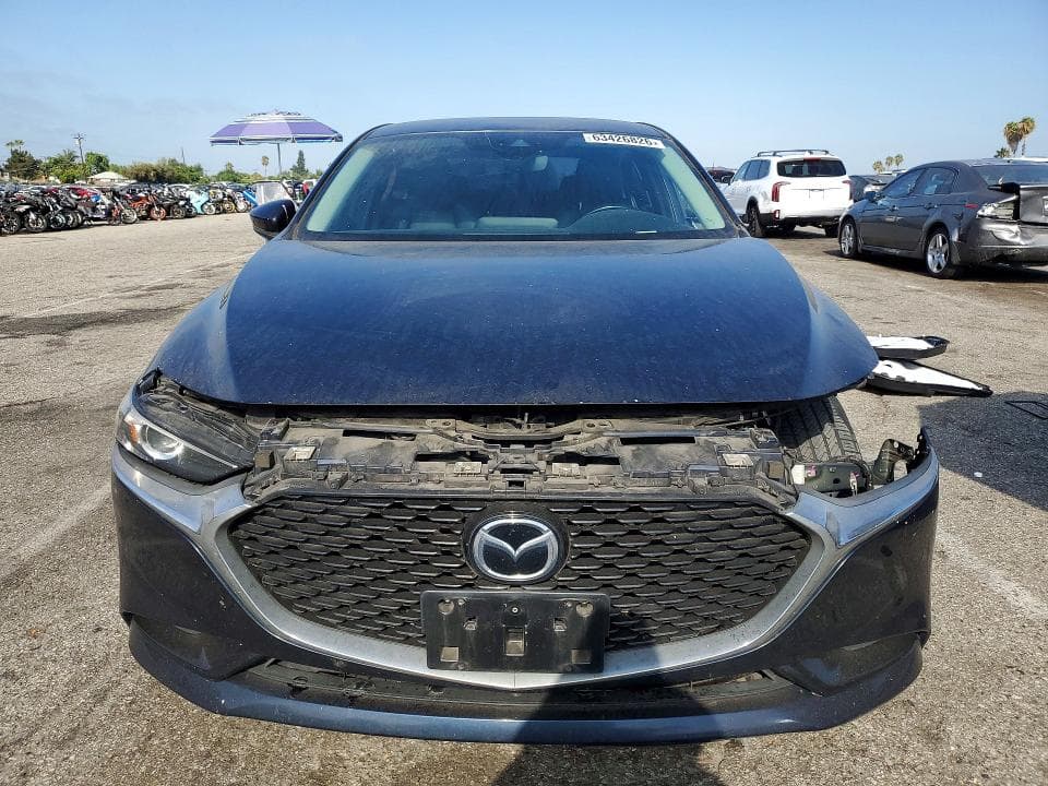 2019 MAZDA 3 5