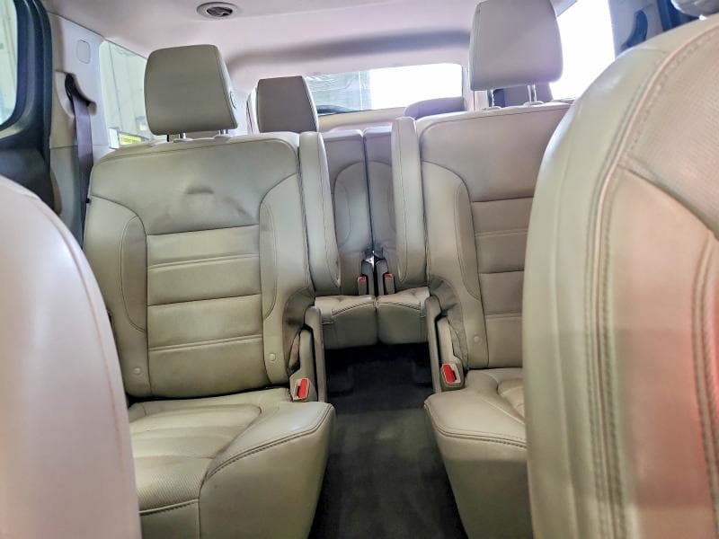 2019 GMC ACADIA DENALI 10