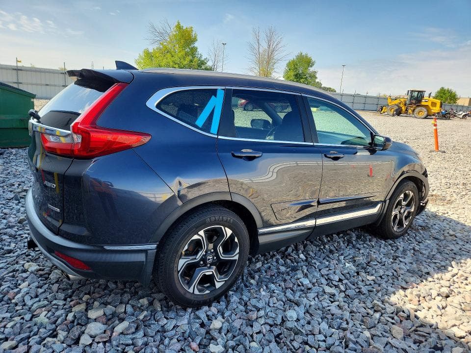 2018 HONDA CR-V TOURING 3