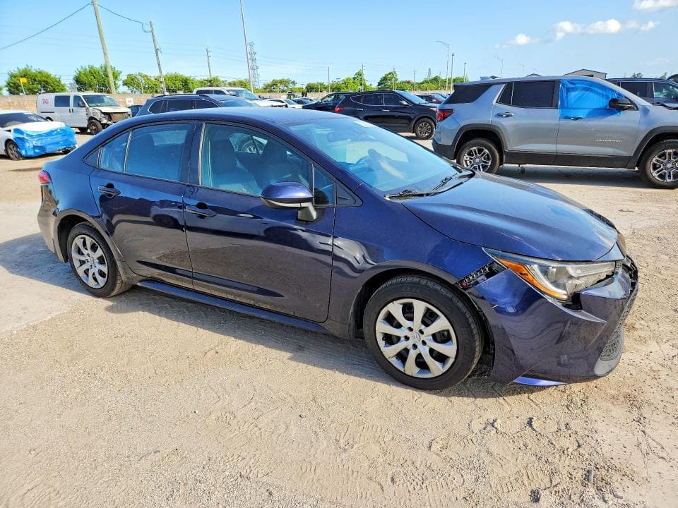 2022 TOYOTA COROLLA LE 4
