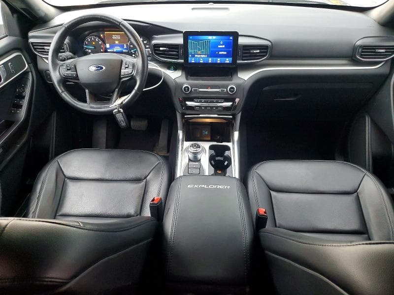 2020 FORD EXPLORER XLT 8
