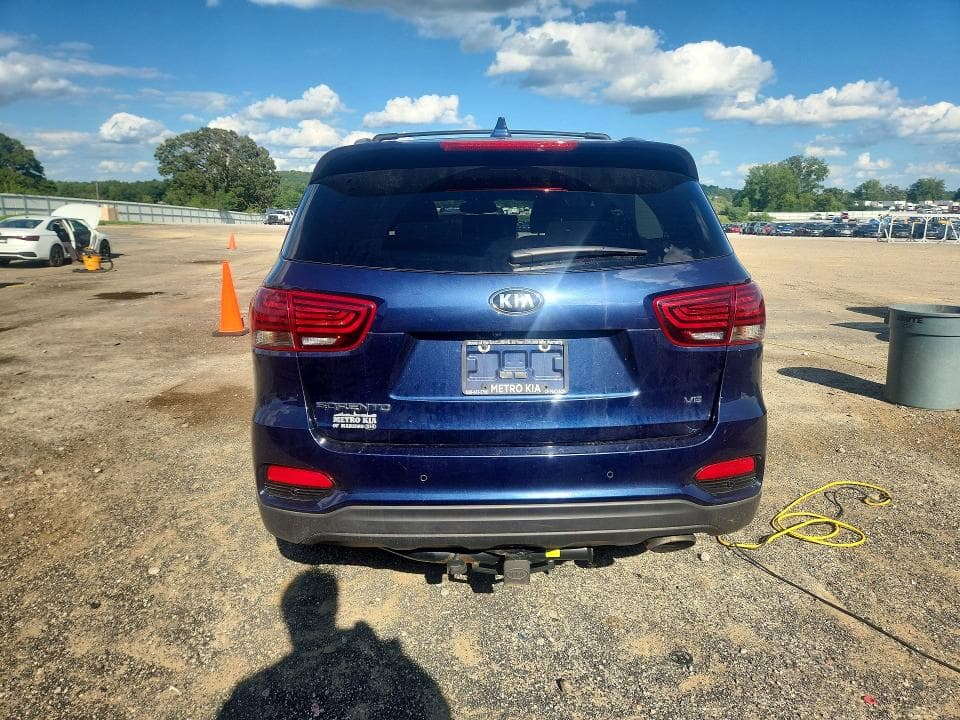 2019 KIA SORENTO LX V6 6