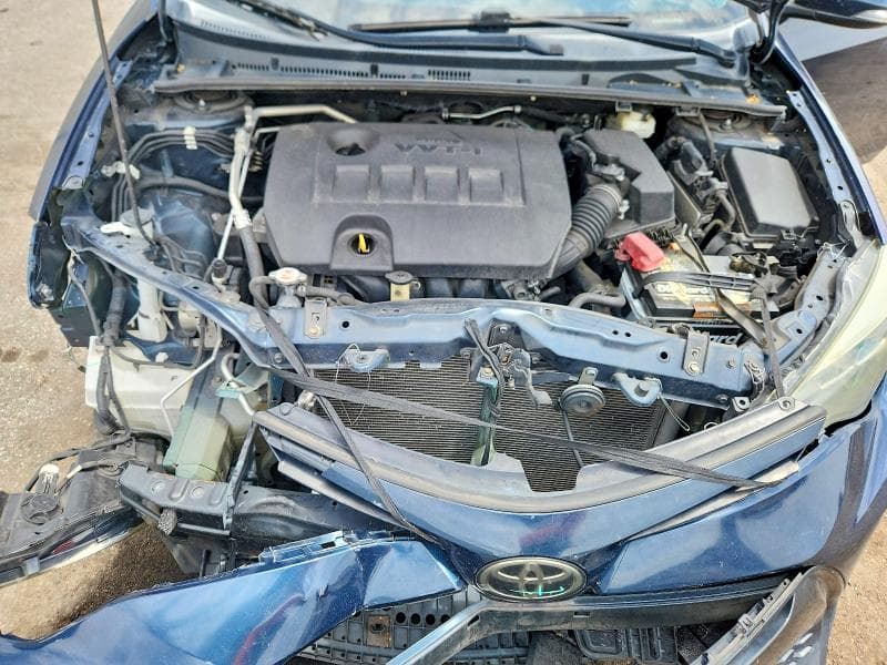 2019 TOYOTA COROLLA SE 11