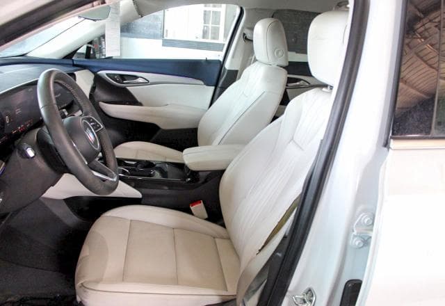 2025 BUICK ENVISION AVENIR 9