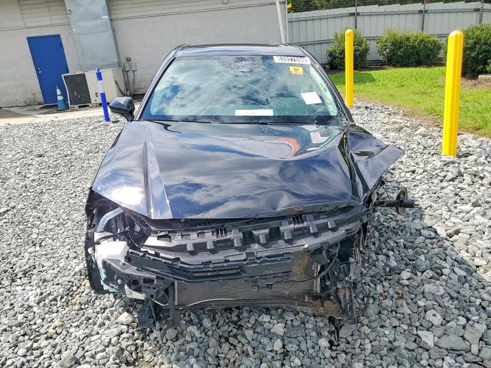 2026 TOYOTA CAMRY LE 5