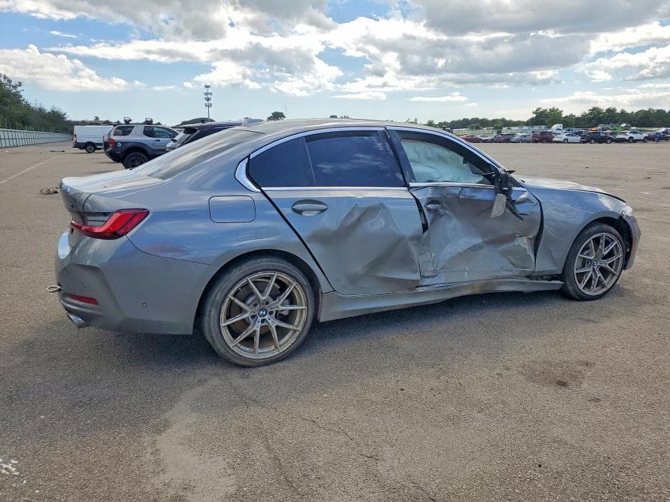 2025 BMW 330XI 3