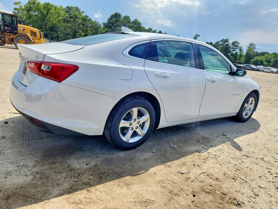 2023 CHEVROLET MALIBU LT 3