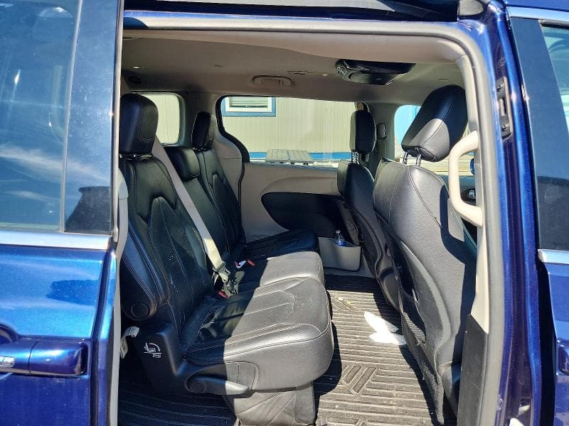 2017 CHRYSLER PACIFICA TOURING L 11