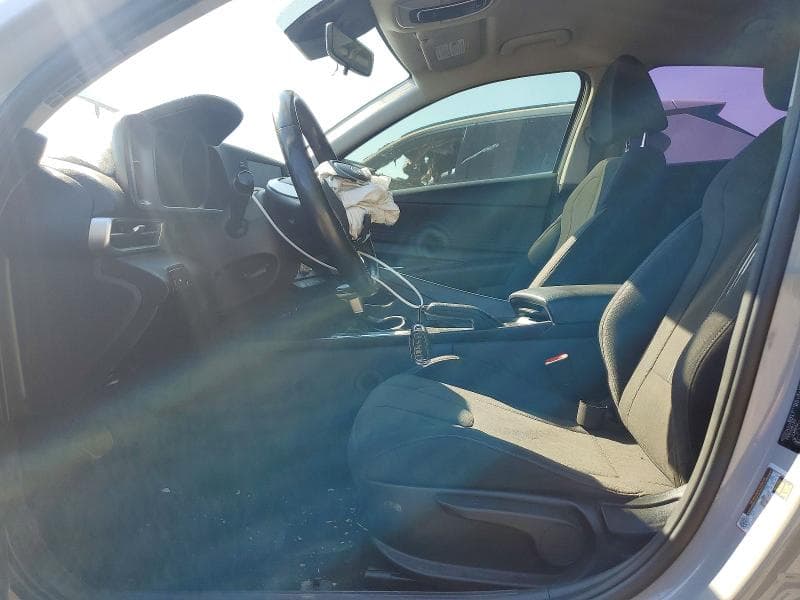 2022 HYUNDAI ELANTRA SEL 7