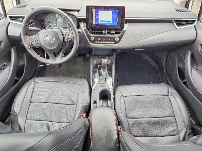 2025 TOYOTA COROLLA LE 8