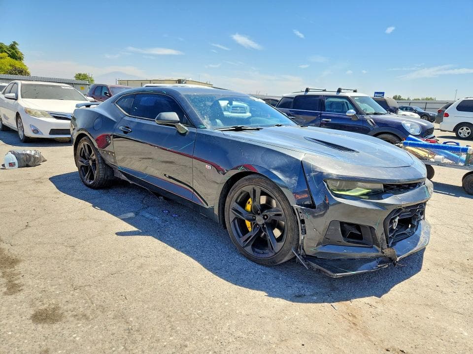 2018 CHEVROLET CAMARO SS 4