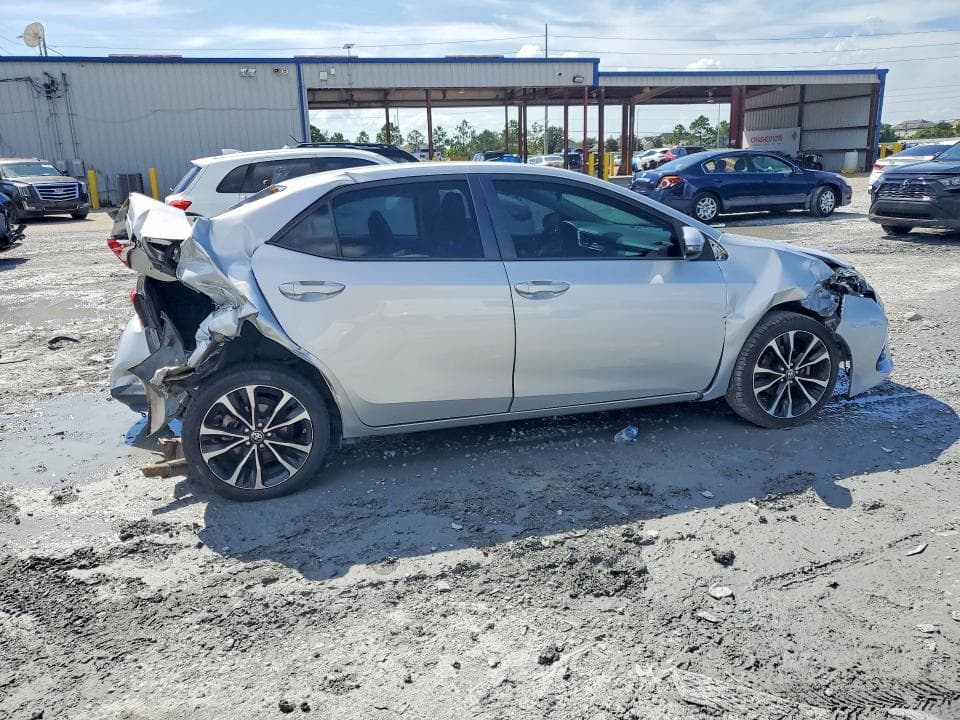 2019 TOYOTA COROLLA SE 3
