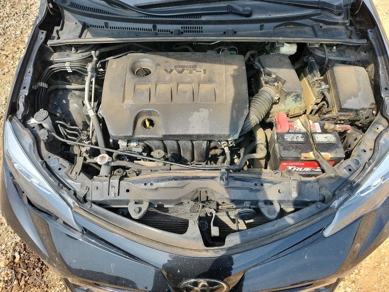 2017 TOYOTA COROLLA SE 11