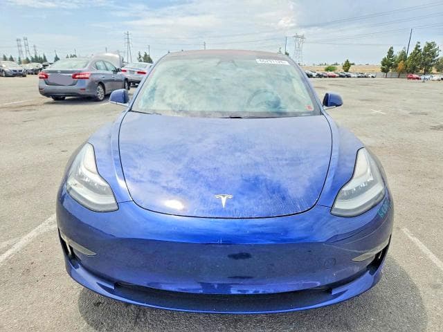2018 TESLA MODEL 3 5