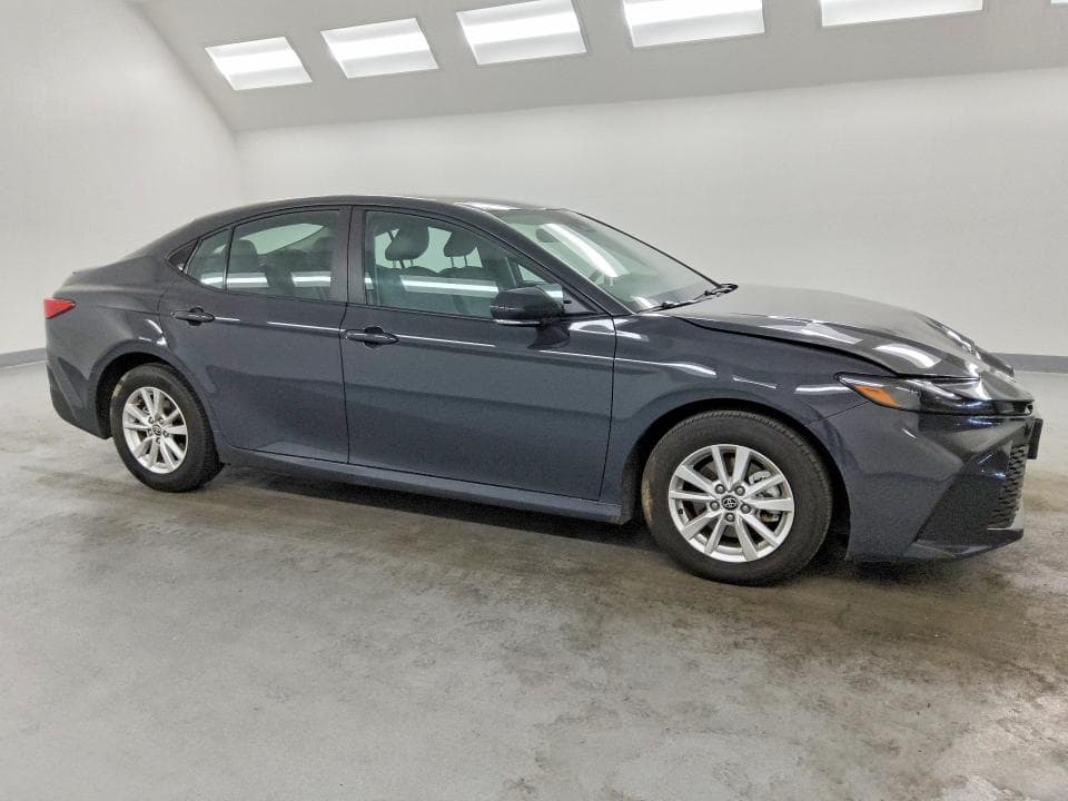 2025 TOYOTA CAMRY LE 4