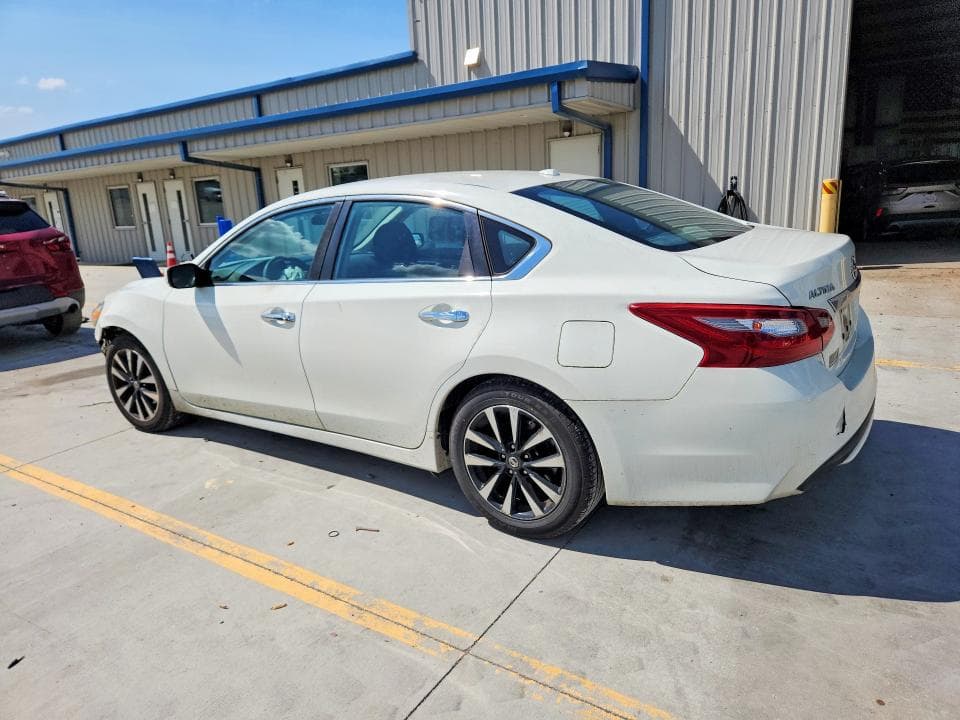 2018 NISSAN ALTIMA 2.5 SV 2