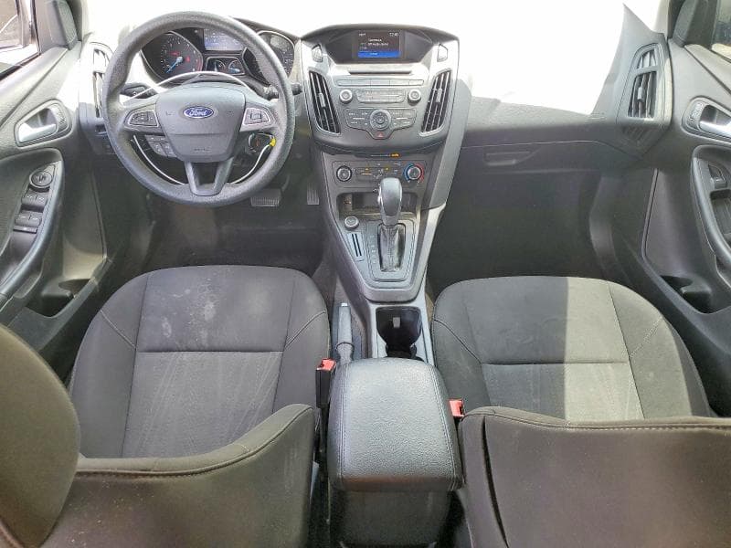 2017 FORD FOCUS SE 8