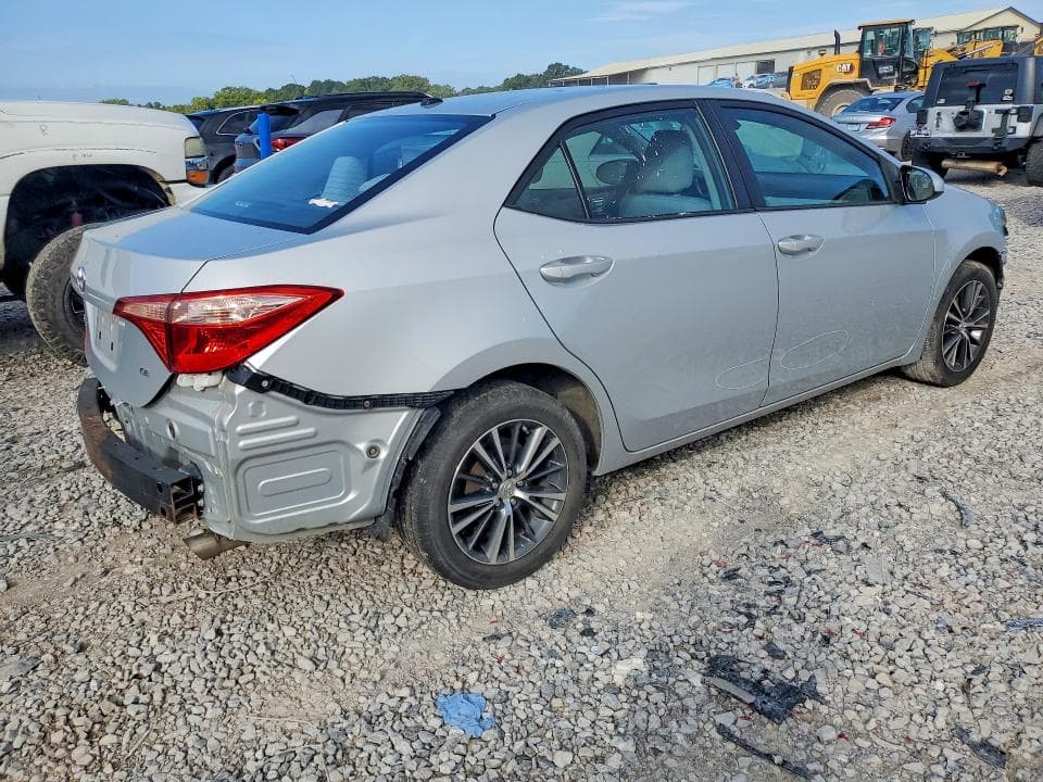 2017 TOYOTA COROLLA LE 3