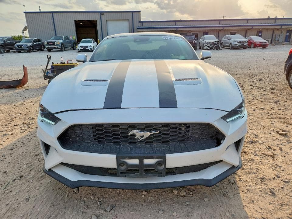 2020 FORD MUSTANG 5