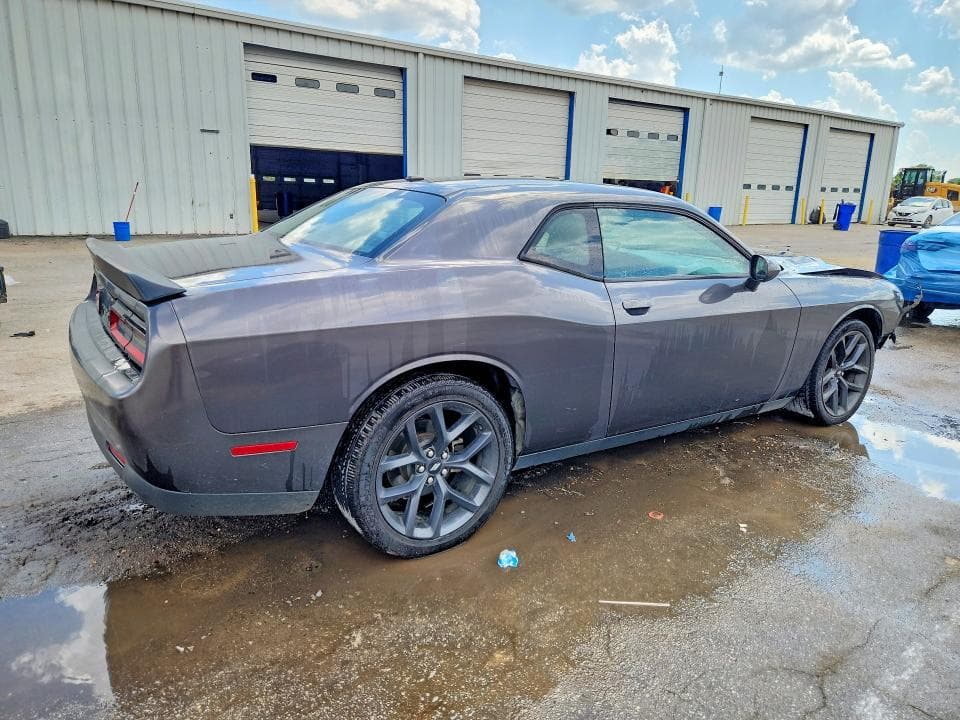 2019 DODGE CHALLENGER SXT 3