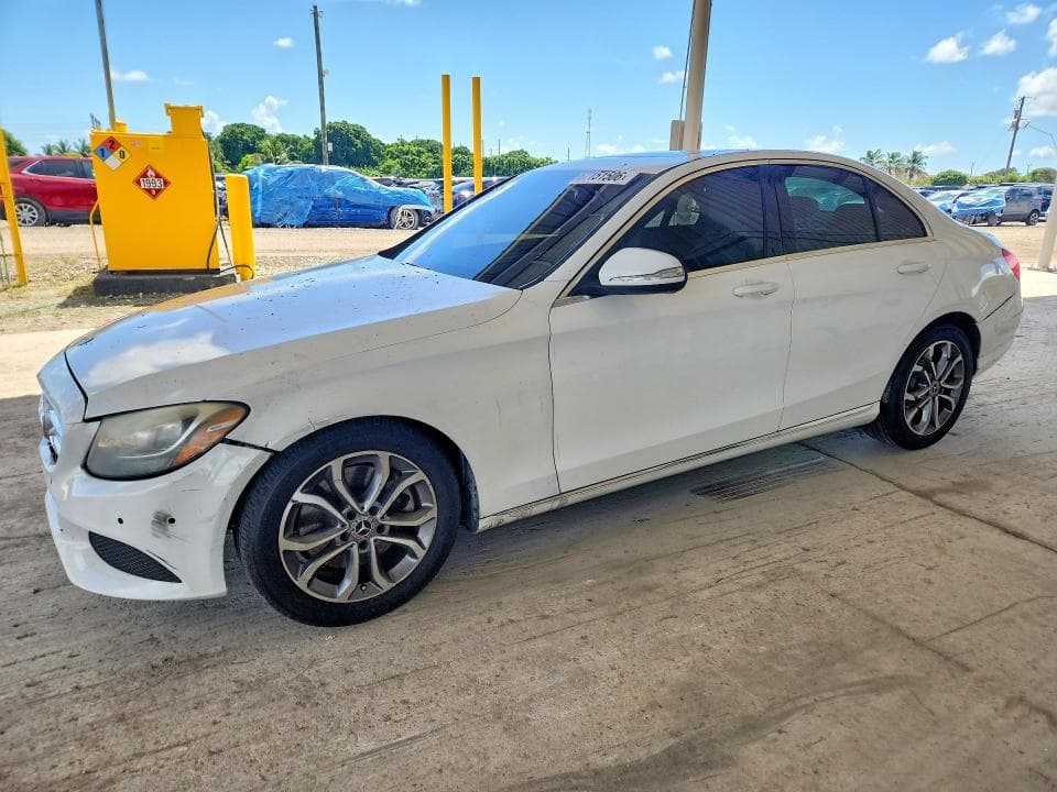 2018 MERCEDES-BENZ C 300 - 1