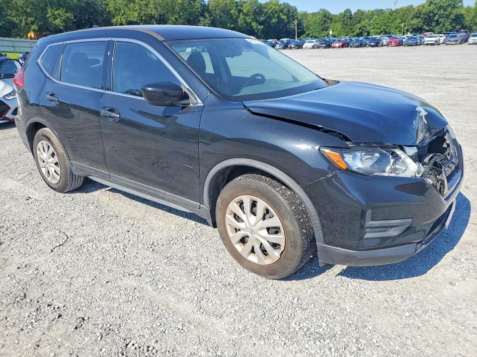 2017 NISSAN ROGUE S 4