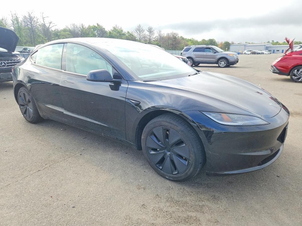 2025 TESLA MODEL 3 4