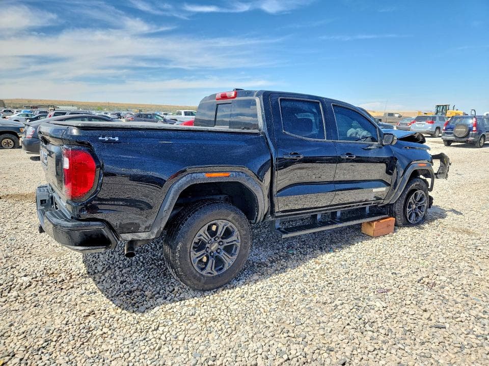 2023 GMC CANYON ELEVATION 3