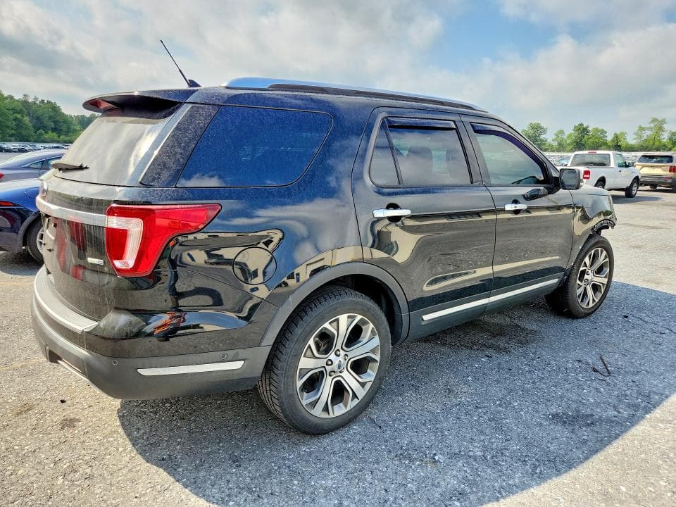 2018 FORD EXPLORER PLATINUM 3