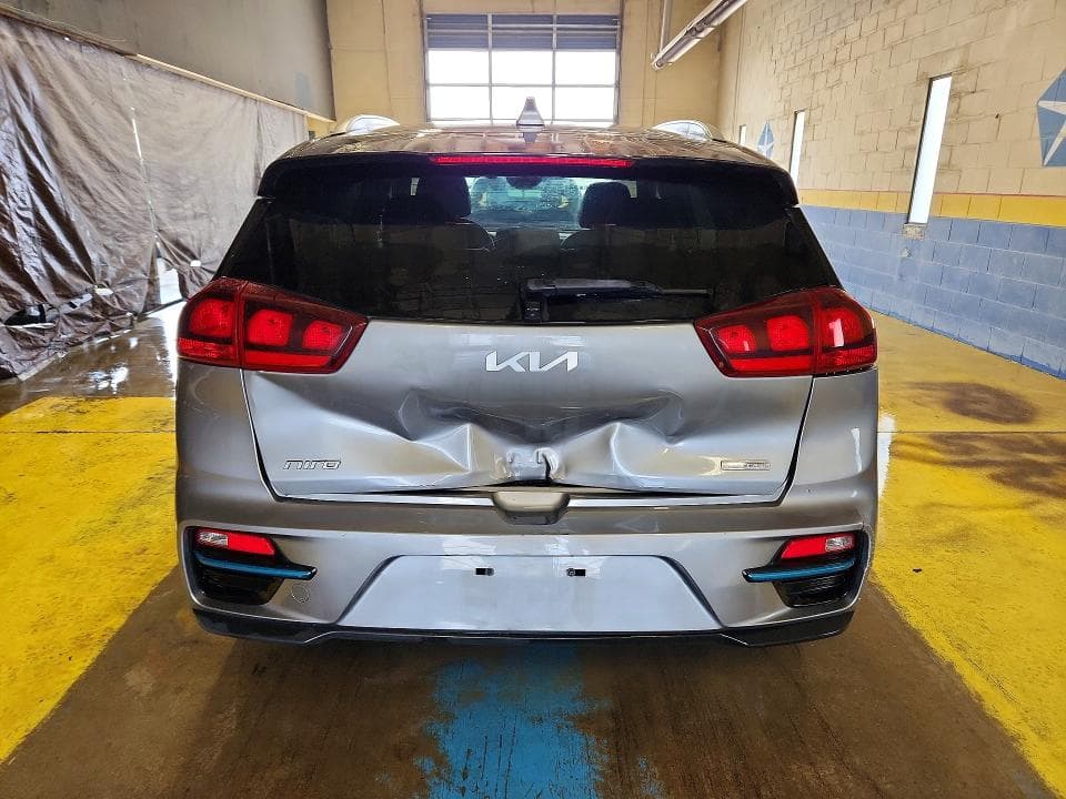2022 KIA NIRO EV S 6