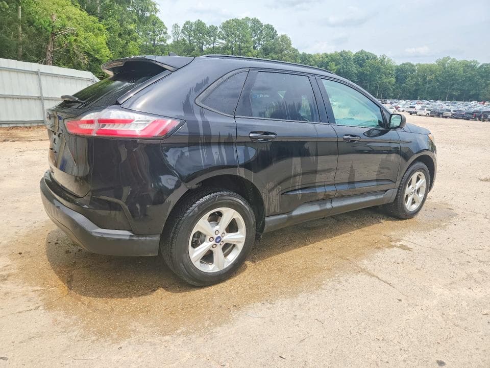 2021 FORD EDGE SE 3