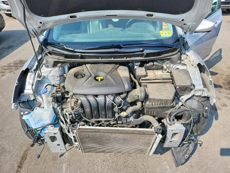 2017 HYUNDAI ELANTRA GT BASE 11