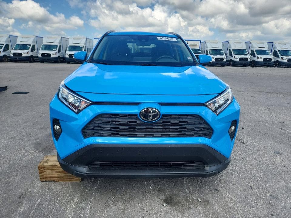 2019 TOYOTA RAV4 XLE PREMIUM 5