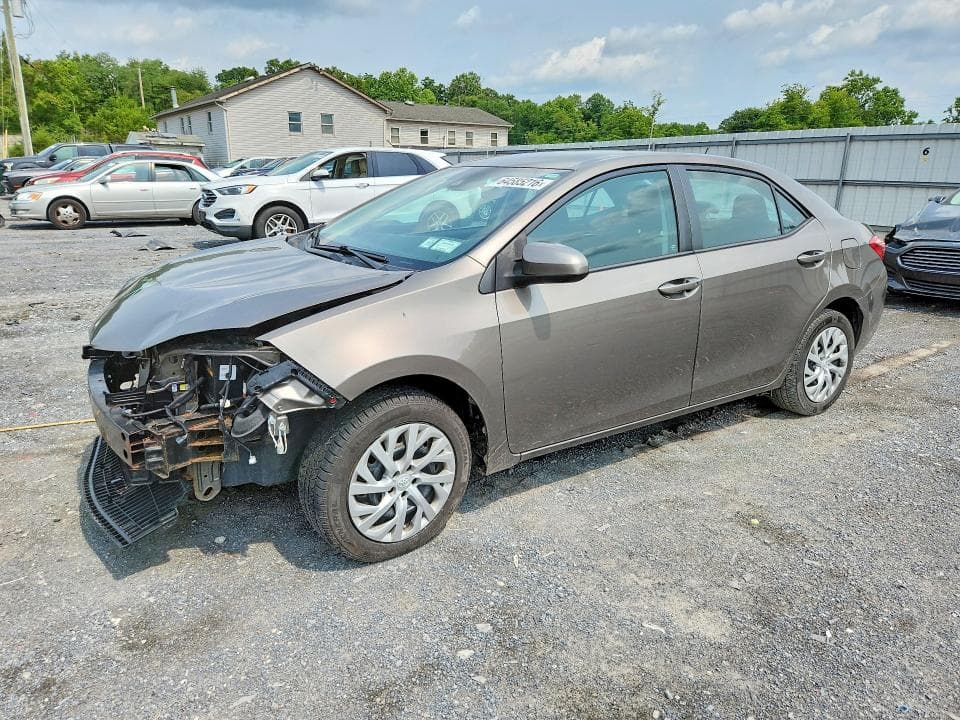 2017 TOYOTA COROLLA LE - 1