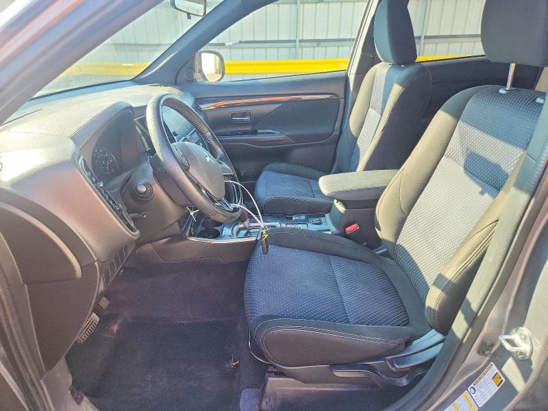 2018 MITSUBISHI OUTLANDER SE 7